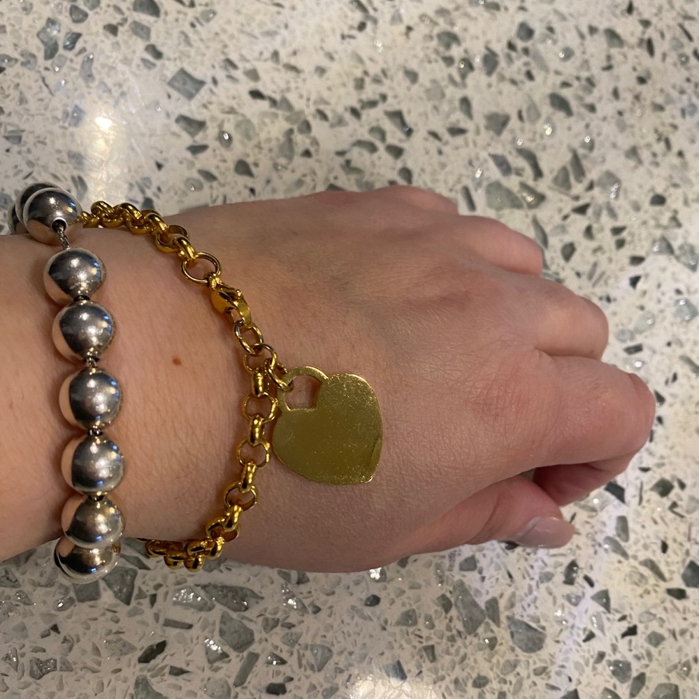 LADIES STAINLESS BRAC💛